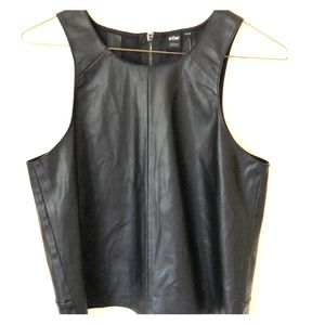 Icone Petite Small faux leather top zip back